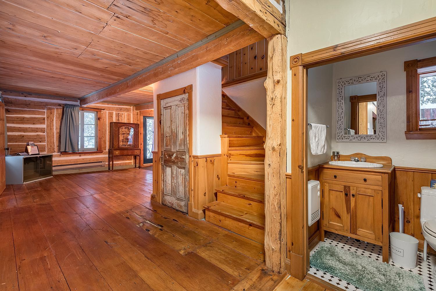 Ancestral Wooden Chalet - St-Gabriel De Brandon Mandeville Bagian luar foto